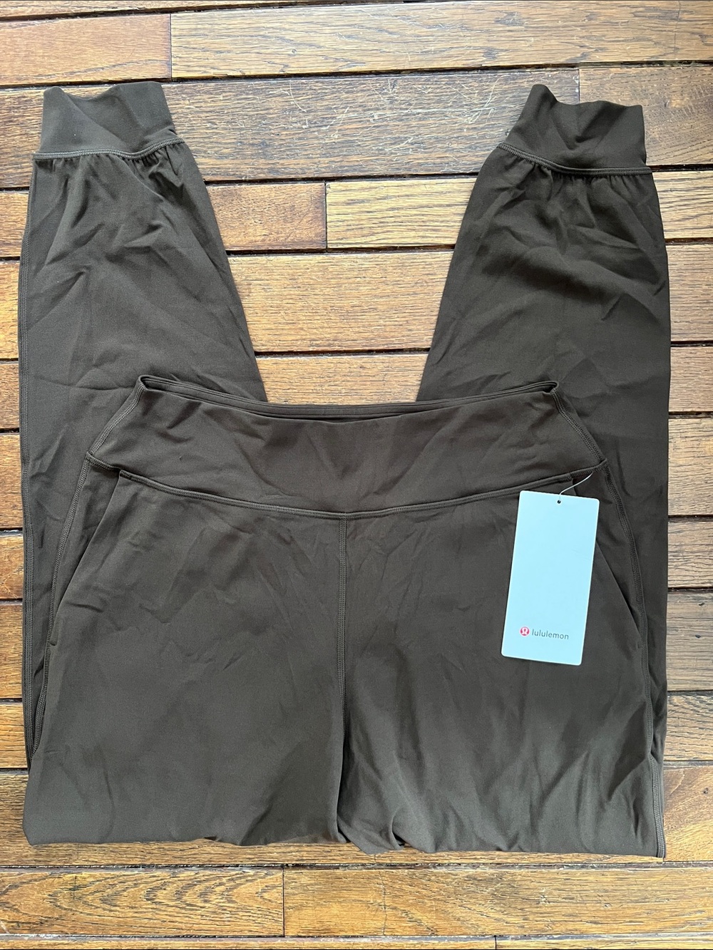 Lululemon Walnut Crunch Brown Align High Rise Joggers Regular Length Size 8 NWT